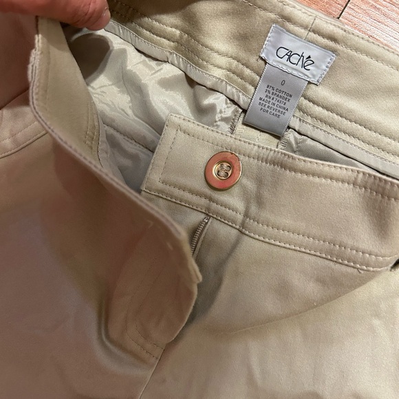 Khaki Capris Cahe - Picture 4 of 6